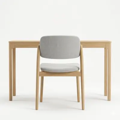 Preposición In front of